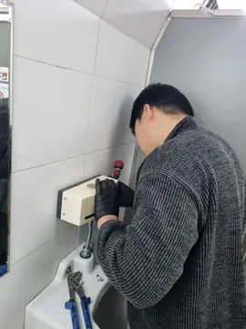 인천 연수 — 아파트 베란다 우수관 현장 사진